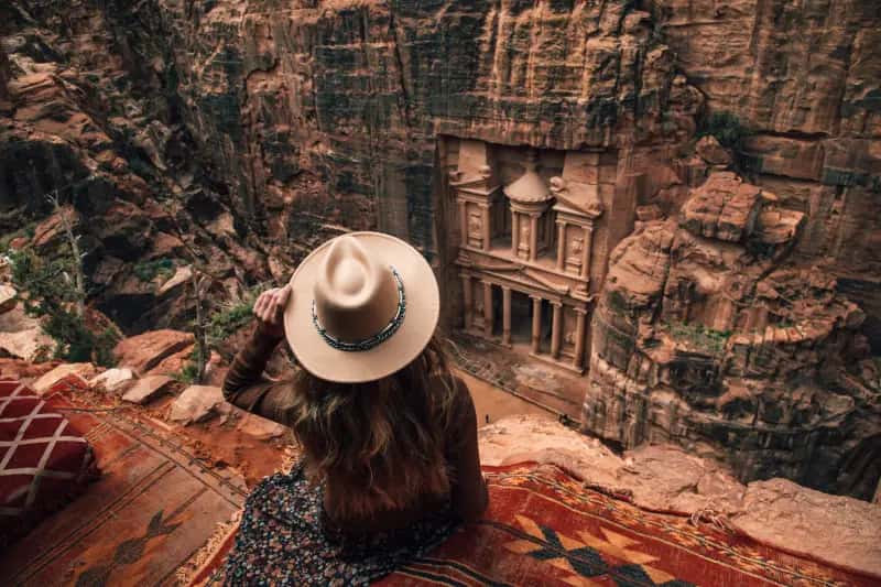 tourImage