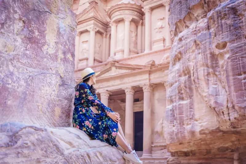 tourImage